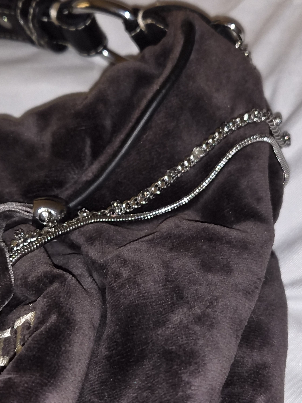 Brown Y2K Juicy Couture Velvet Shoulder Bag in Deep Brown - Picture 4 of 11